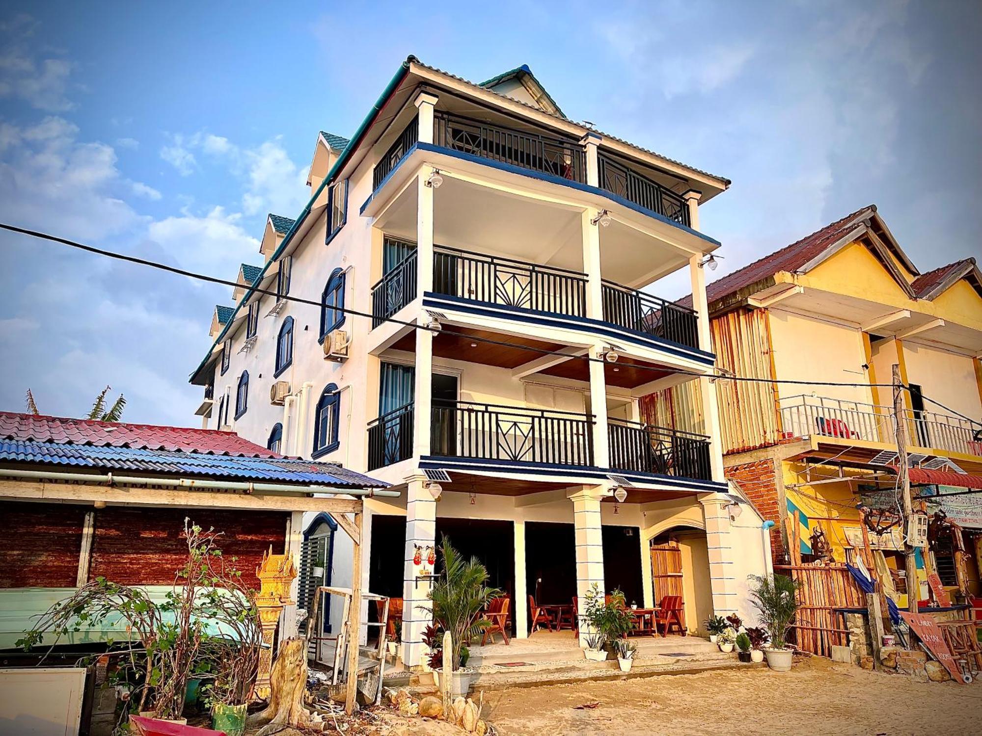 Coral Hotel Koh Rong Sanloem Exterior foto