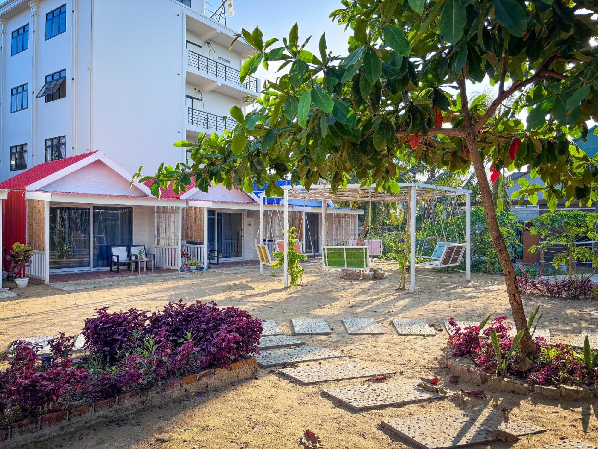 Coral Hotel Koh Rong Sanloem Exterior foto